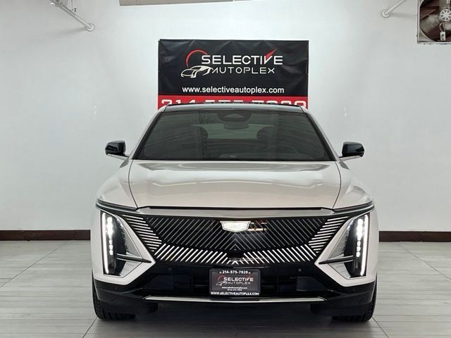 2024 Cadillac LYRIQ Tech