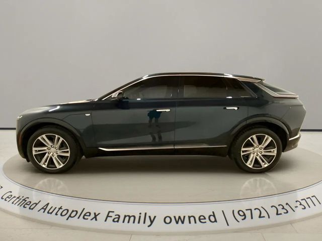 2024 Cadillac LYRIQ Tech