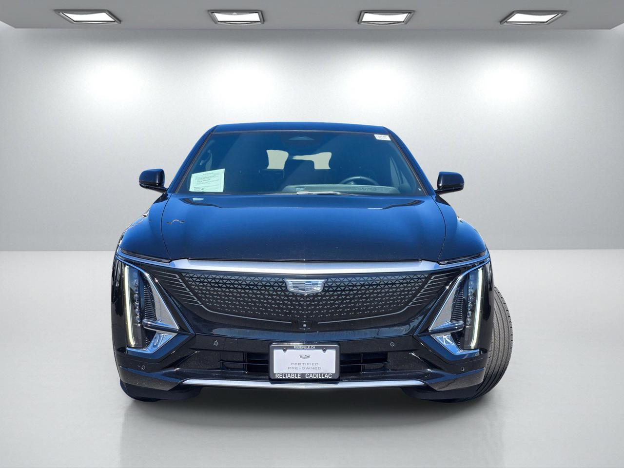 2024 Cadillac LYRIQ Tech