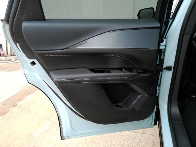 2024 Cadillac LYRIQ Tech w/1SA Plano TX
