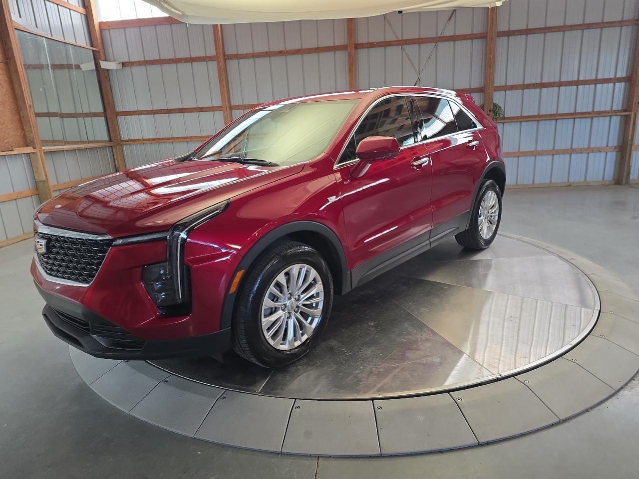 2024 Cadillac XT4 AWD Luxury Sand Lake NY