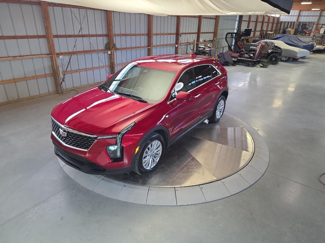 2024 Cadillac XT4 AWD Luxury Sand Lake NY