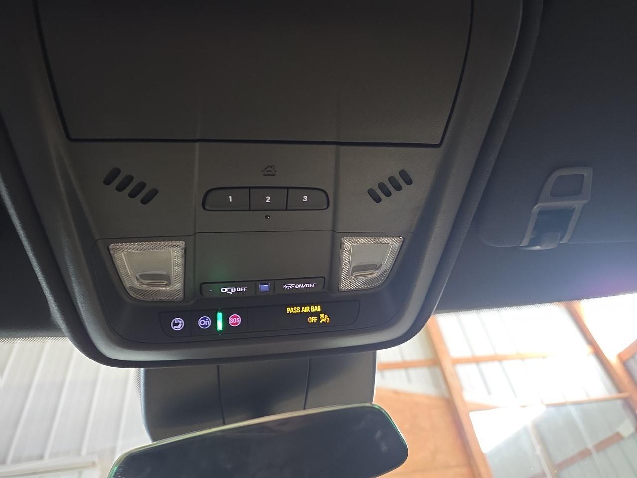 2024 Cadillac XT4 AWD Luxury Sand Lake NY