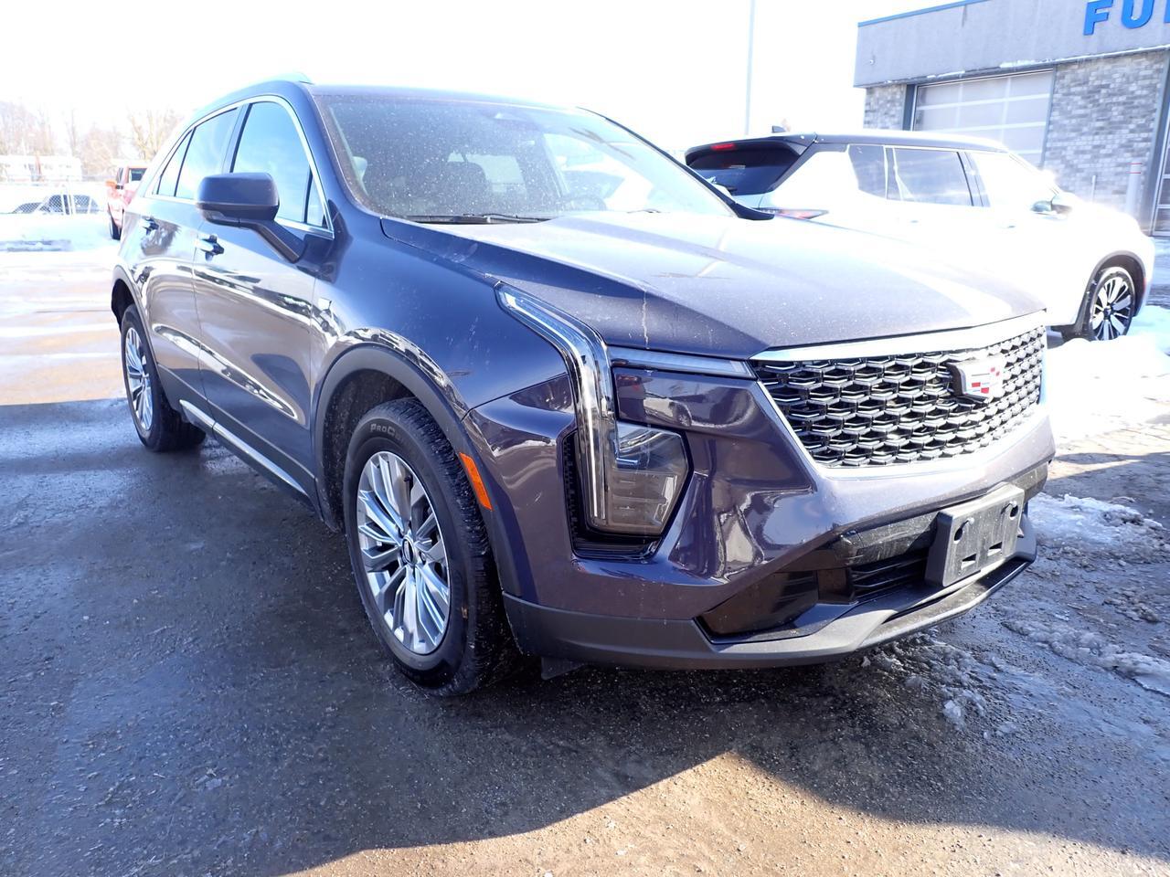 2024 Cadillac XT4 AWD Premium Luxury 4DR