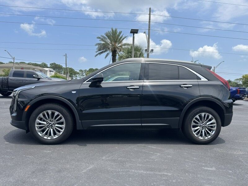 2024 Cadillac XT4 AWD Premium Luxury