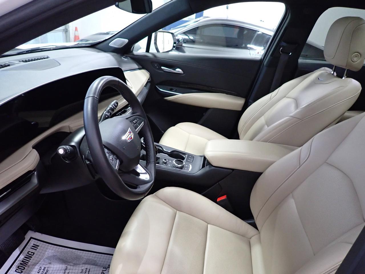 2024 Cadillac XT4 AWD Premium Luxury LEATHER NAVI SUNROOF Listowel ON