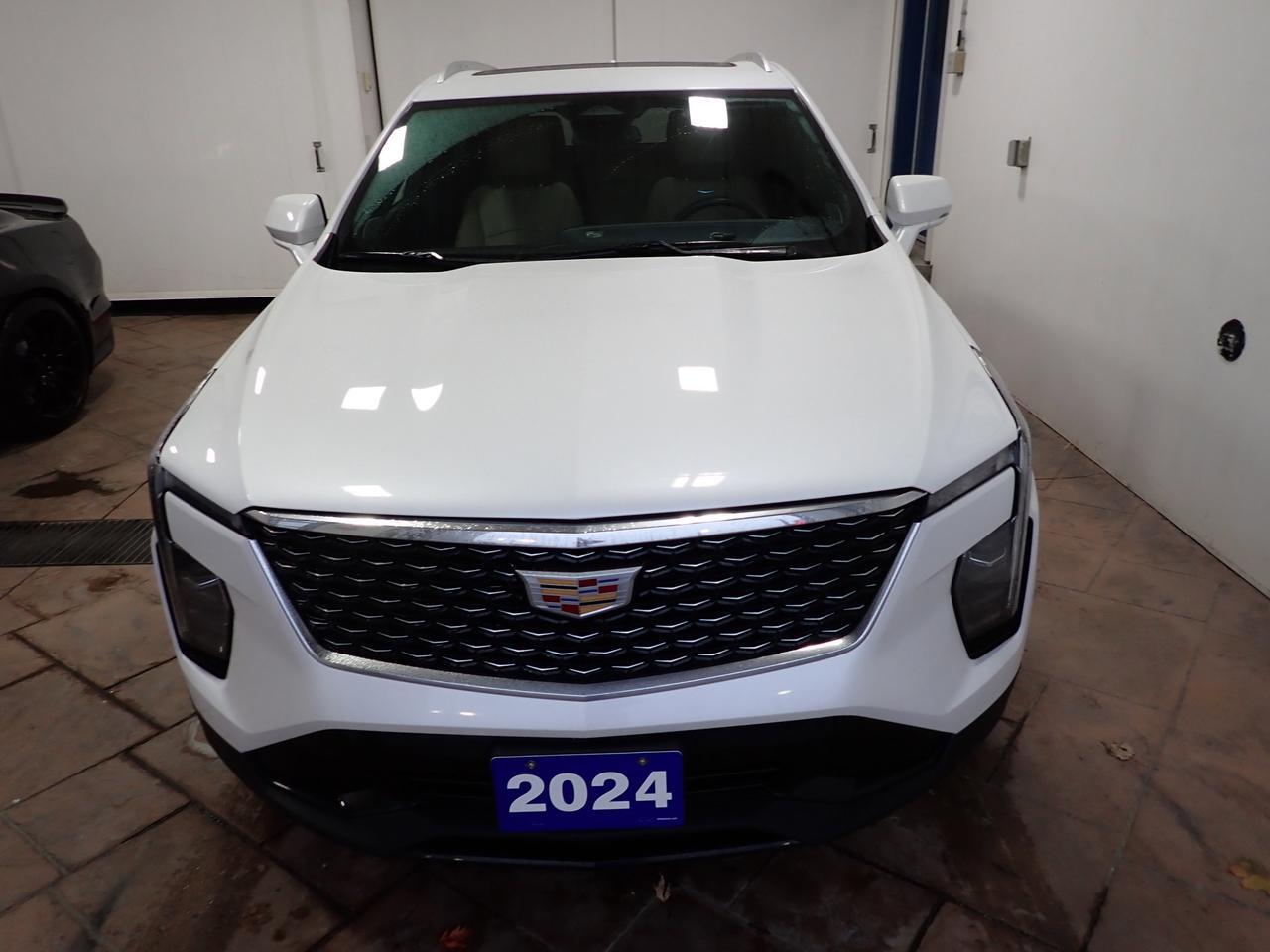 2024 Cadillac XT4 AWD Premium Luxury LEATHER NAVI SUNROOF Listowel ON