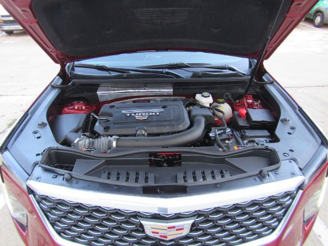 2024 Cadillac XT4 AWD Premium Luxury Plano TX