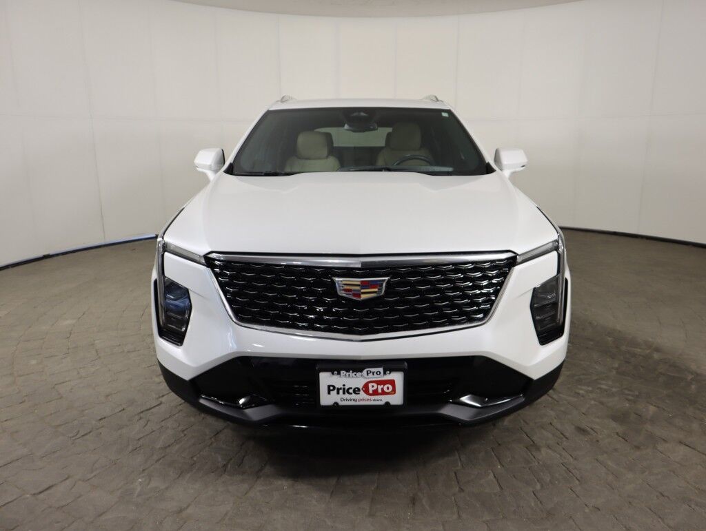 2024 Cadillac XT4 AWD w/Dual Sunroof/20 Wheels Maumee OH