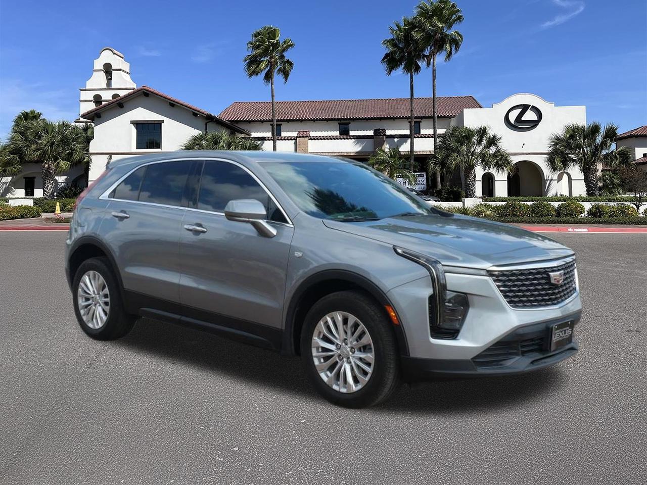 2024 Cadillac XT4 FWD Luxury