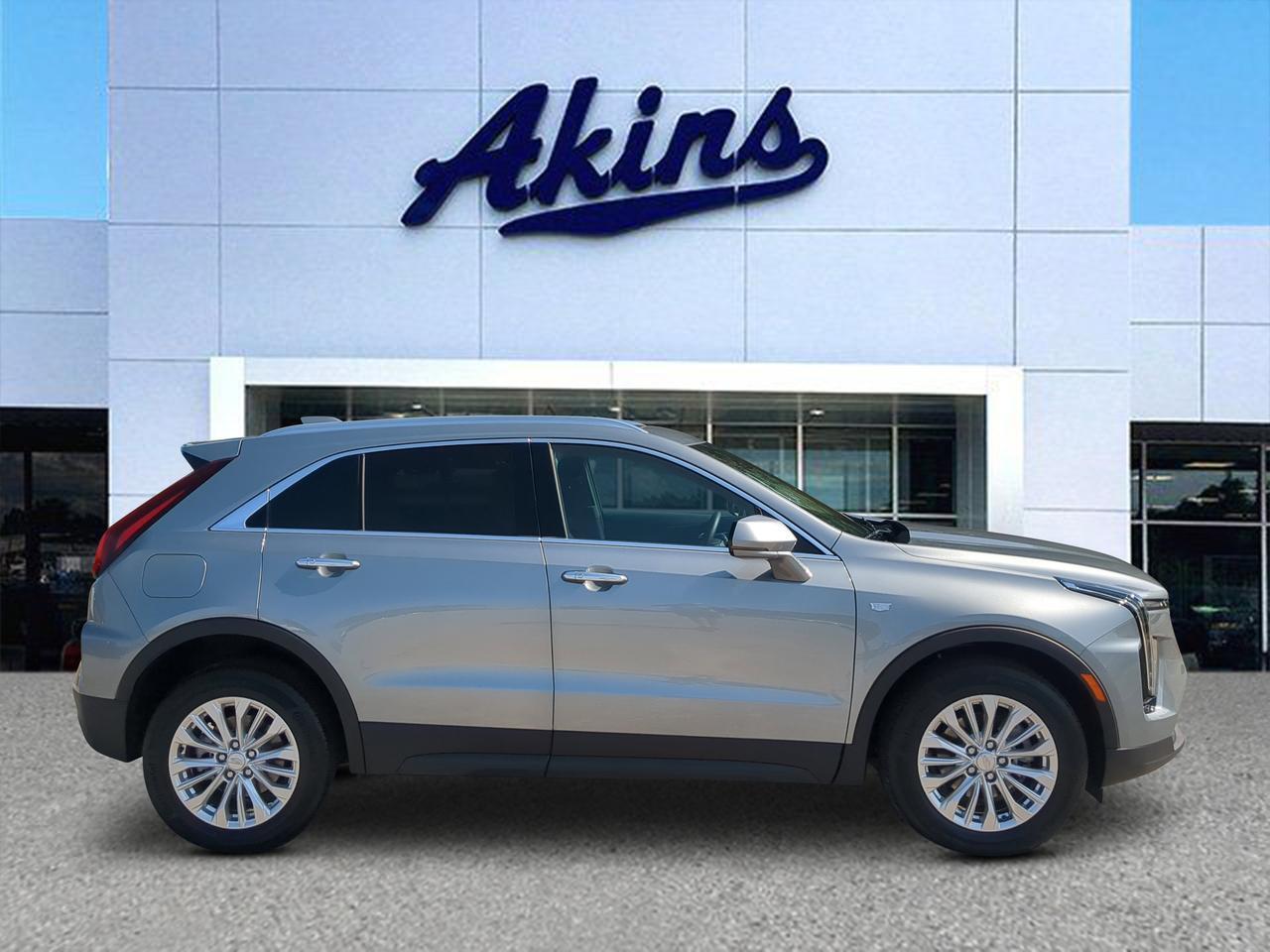 2024 Cadillac XT4 FWD Luxury
