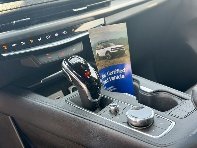 2024 Cadillac XT4 FWD Premium Luxury Del Rio TX
