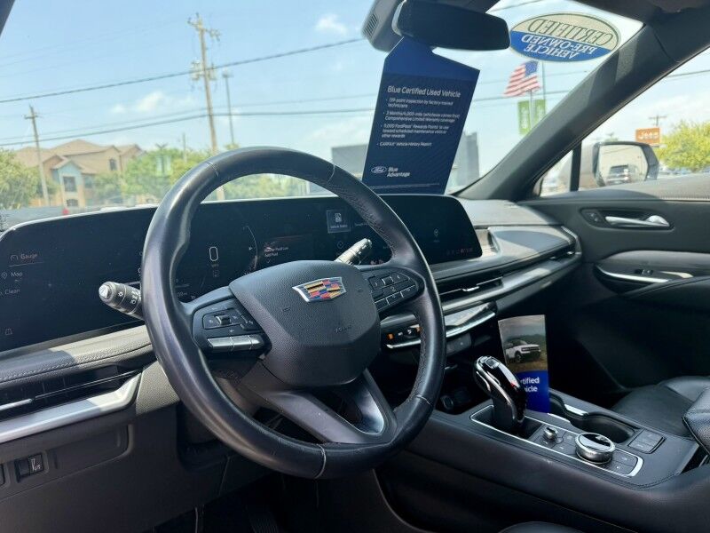 2024 Cadillac XT4 FWD Premium Luxury Del Rio TX