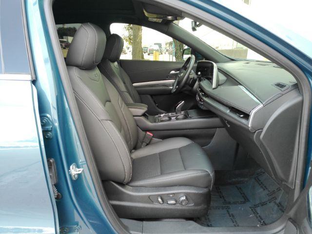 2024 Cadillac XT4 FWD Premium Luxury Plano TX