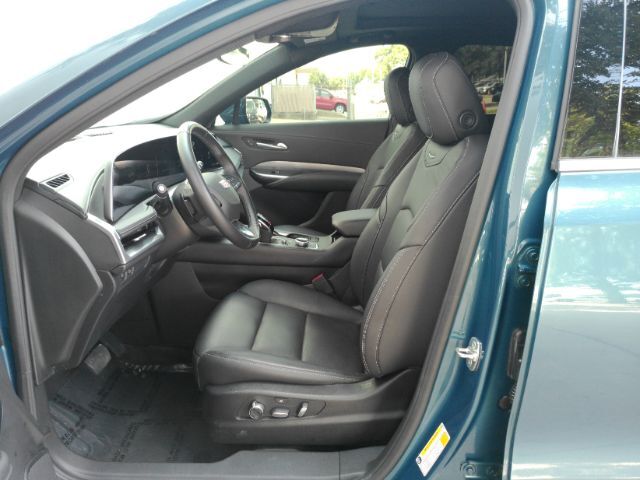 2024 Cadillac XT4 FWD Premium Luxury Plano TX