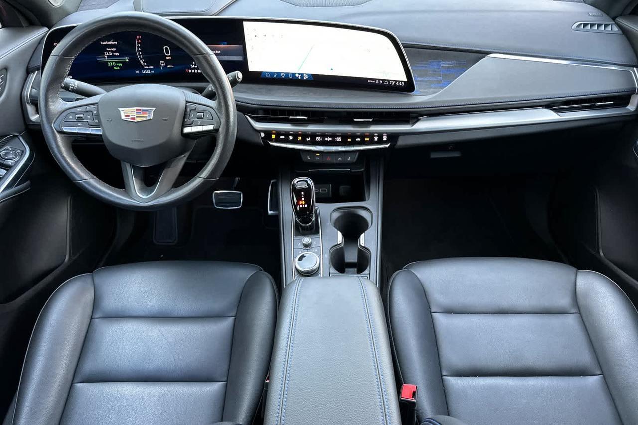 2024 Cadillac XT4 FWD Sport