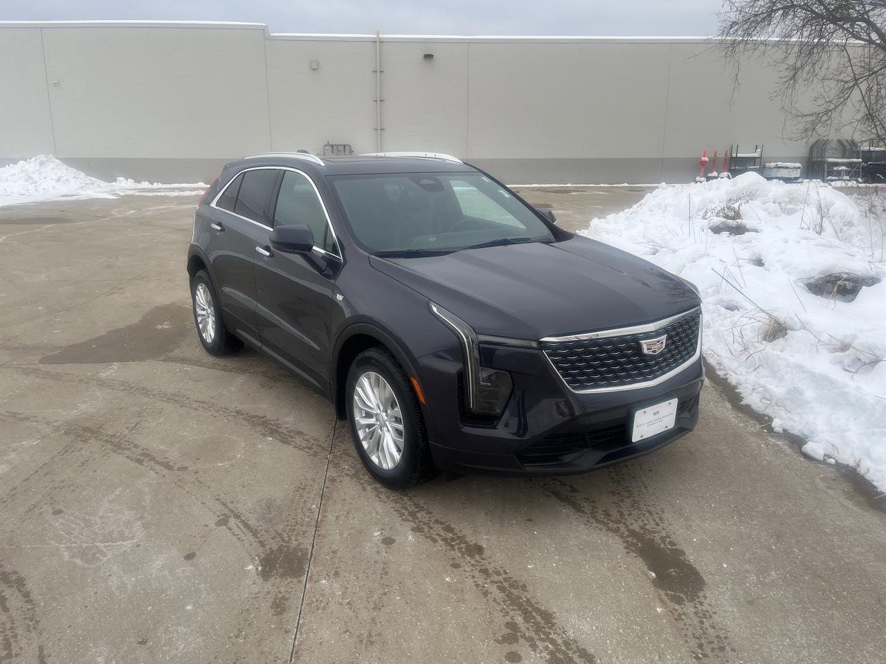 2024 Cadillac XT4 Luxury AWD ColdWxPkg w/Sunroof HtdLthr HtdSteeringWheel HD-RearCamera Saukville WI