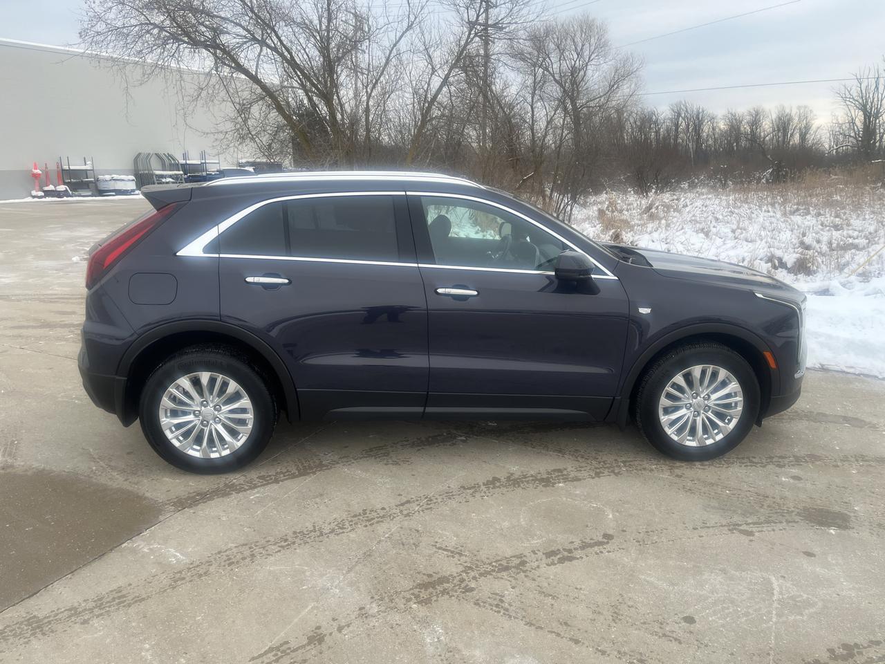 2024 Cadillac XT4 Luxury AWD ColdWxPkg w/Sunroof HtdLthr HtdSteeringWheel HD-RearCamera Saukville WI