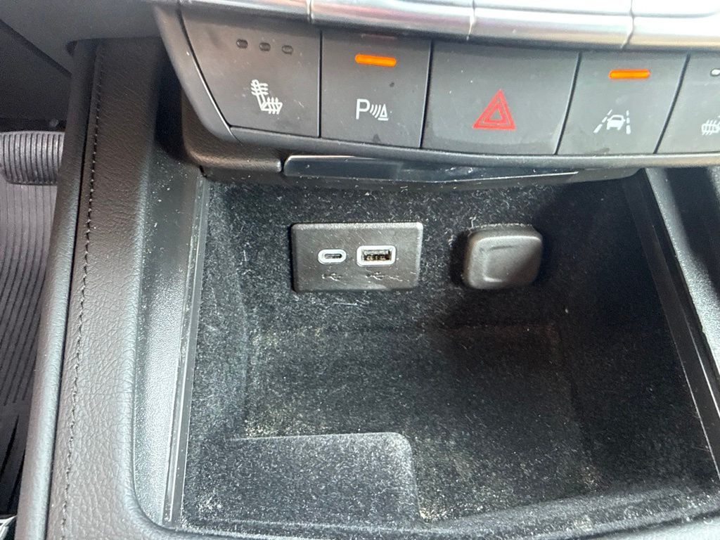 2024 Cadillac XT4 Luxury Mount Joy PA