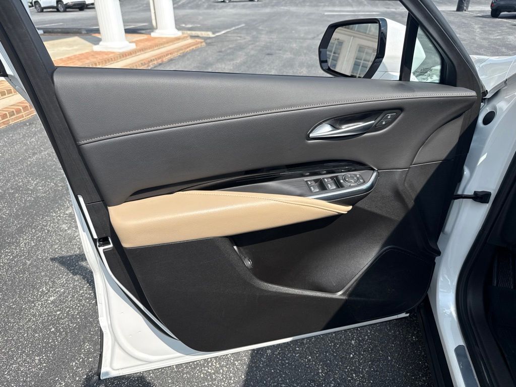 2024 Cadillac XT4 Luxury Mount Joy PA