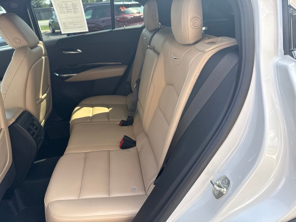 2024 Cadillac XT4 Luxury Mount Joy PA