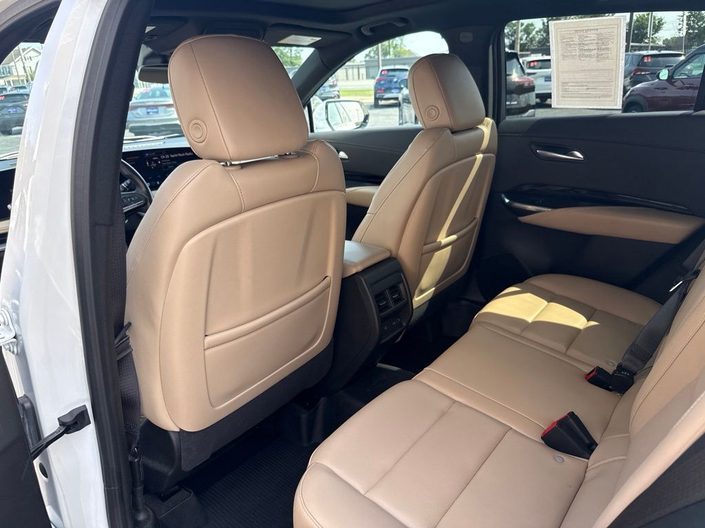 2024 Cadillac XT4 Luxury Mount Joy PA