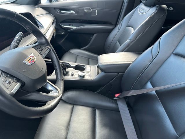 2024 Cadillac XT4 Luxury