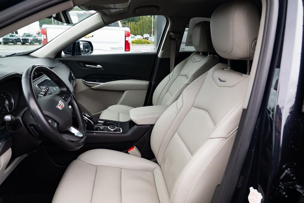 2024 Cadillac XT4 Premium Luxury Milwaukie OR