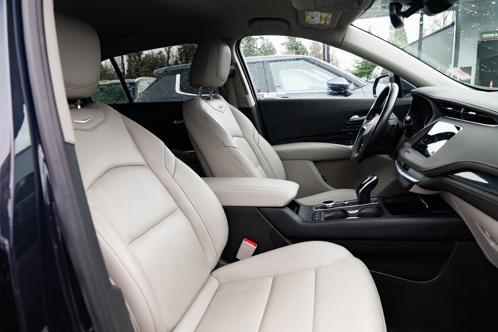 2024 Cadillac XT4 Premium Luxury Milwaukie OR