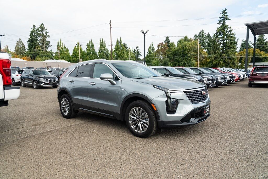 2024 Cadillac XT4 Premium Luxury Milwaukie OR