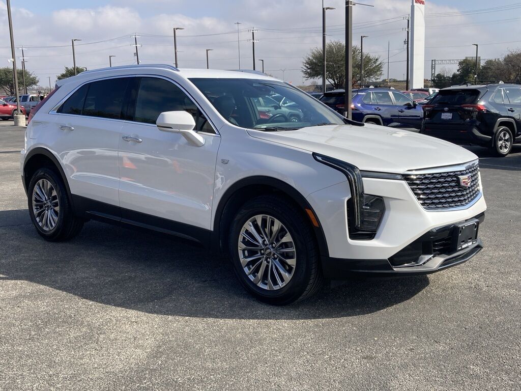 2024 Cadillac XT4 Premium Luxury San Antonio TX