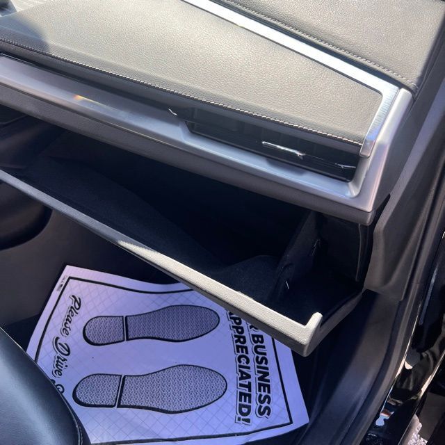 2024 Cadillac XT4 Premium Luxury Herrin IL