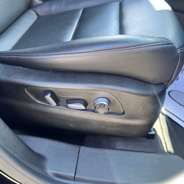 2024 Cadillac XT4 Premium Luxury Herrin IL