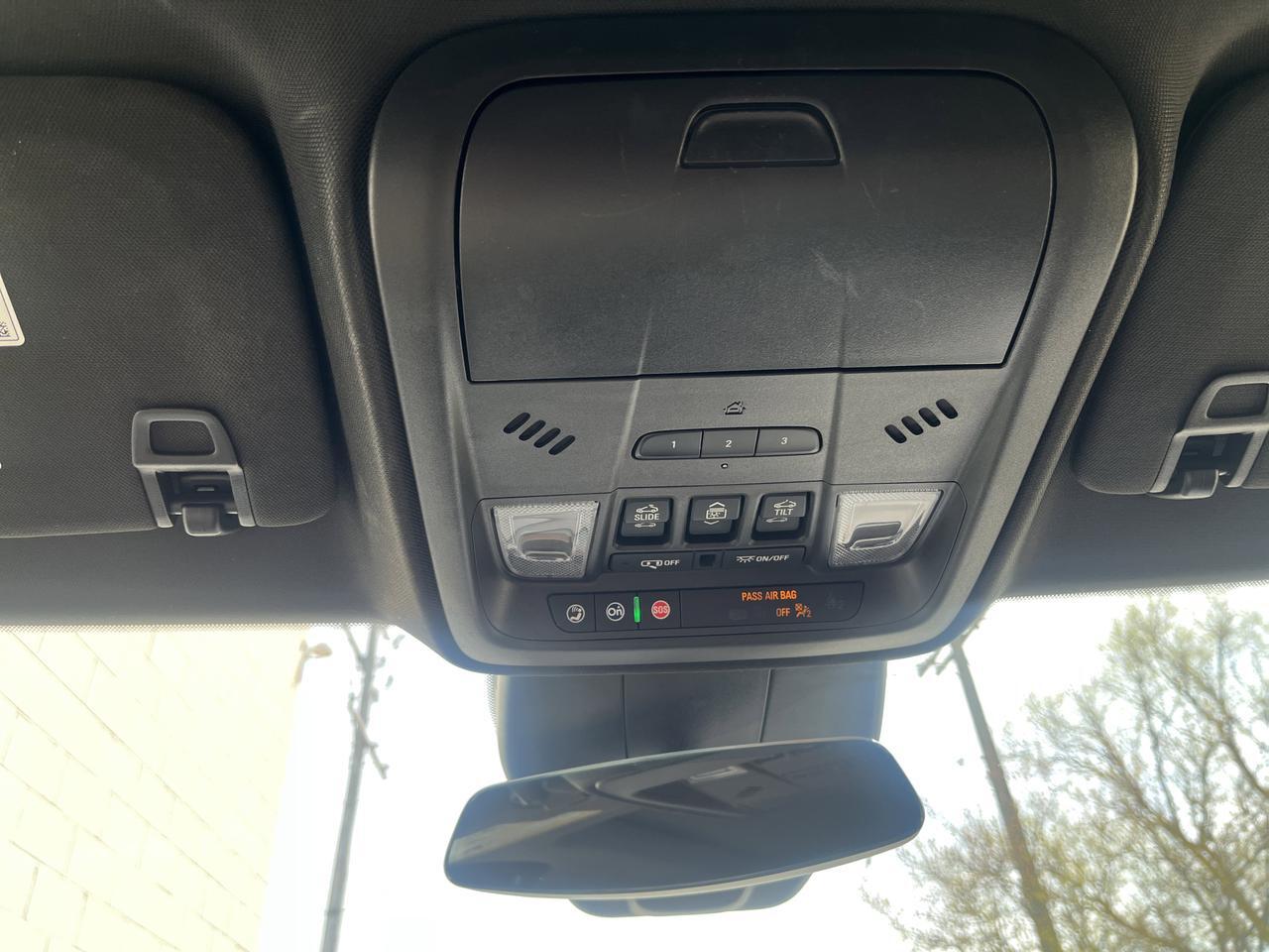 2024 Cadillac XT4 Sport AWD ColdWxPkg w/Sunroof AKG-Sound 20s HtdLthr Saukville WI