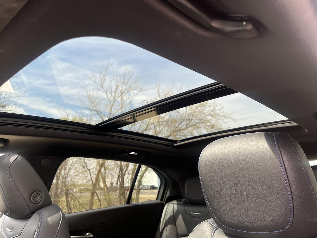 2024 Cadillac XT4 Sport AWD ColdWxPkg w/Sunroof AKG-Sound 20s HtdLthr Saukville WI