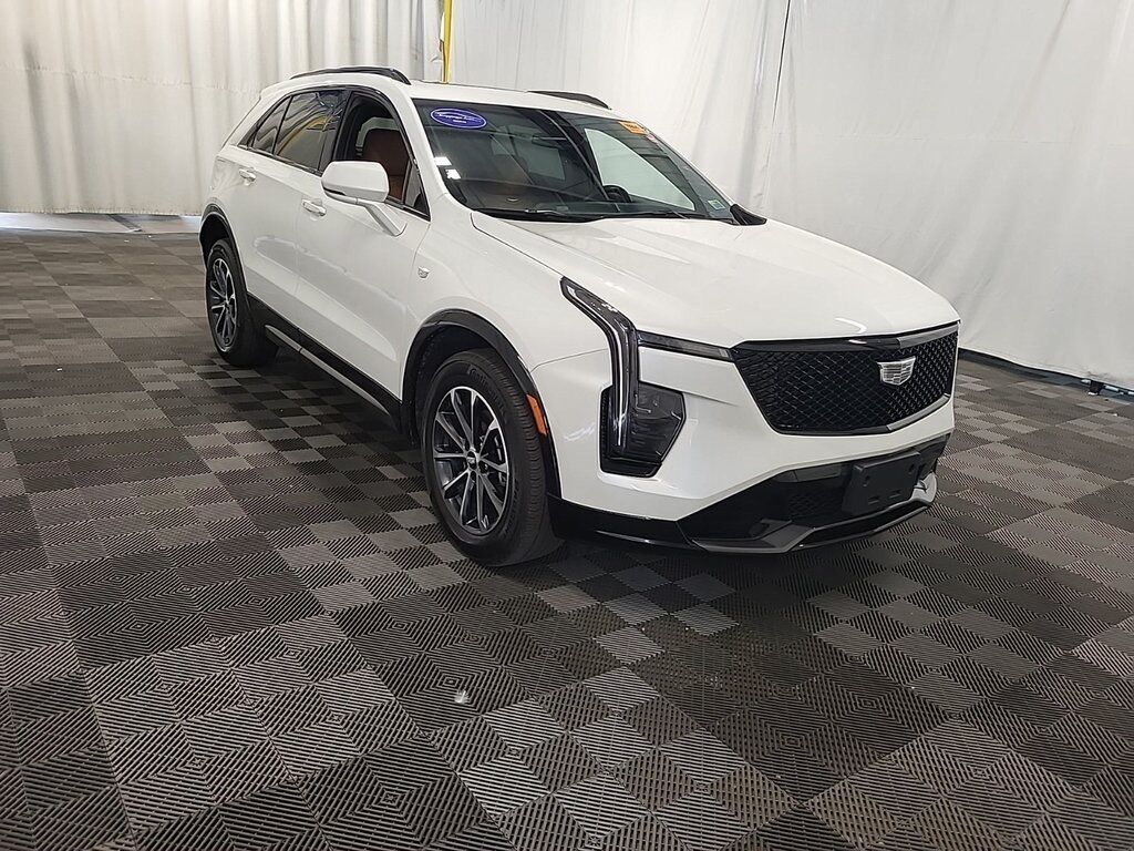 2024 Cadillac XT4 Sport AKRON OH