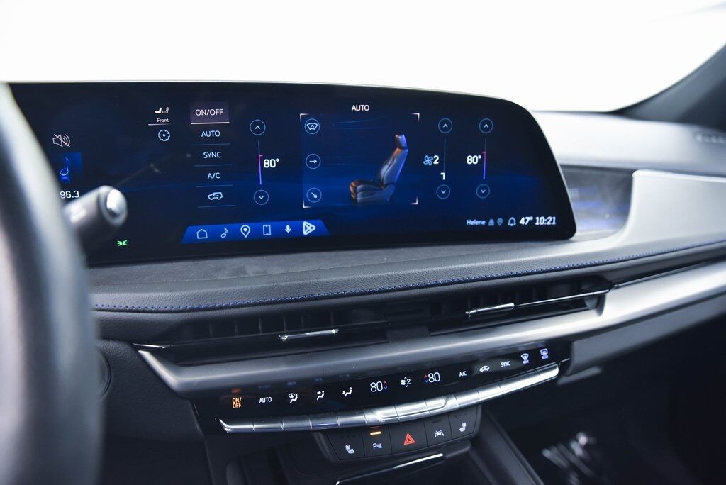 2024 Cadillac XT4 Sport AKRON OH