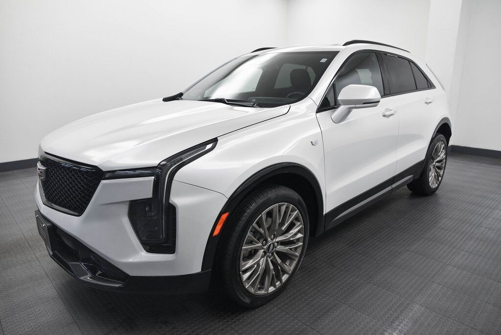 2024 Cadillac XT4 Sport AKRON OH