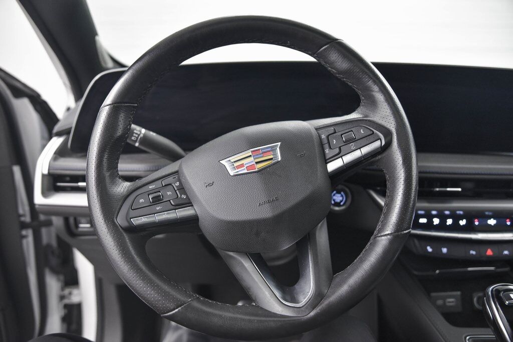 2024 Cadillac XT4 Sport AKRON OH