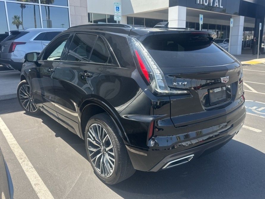 2024 Cadillac XT4 Sport