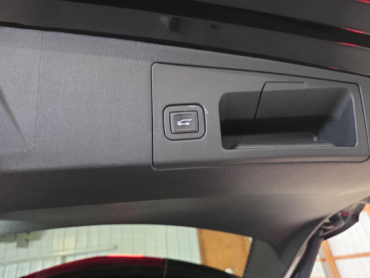 2024 Cadillac XT5 AWD Premium Luxury Sand Lake NY