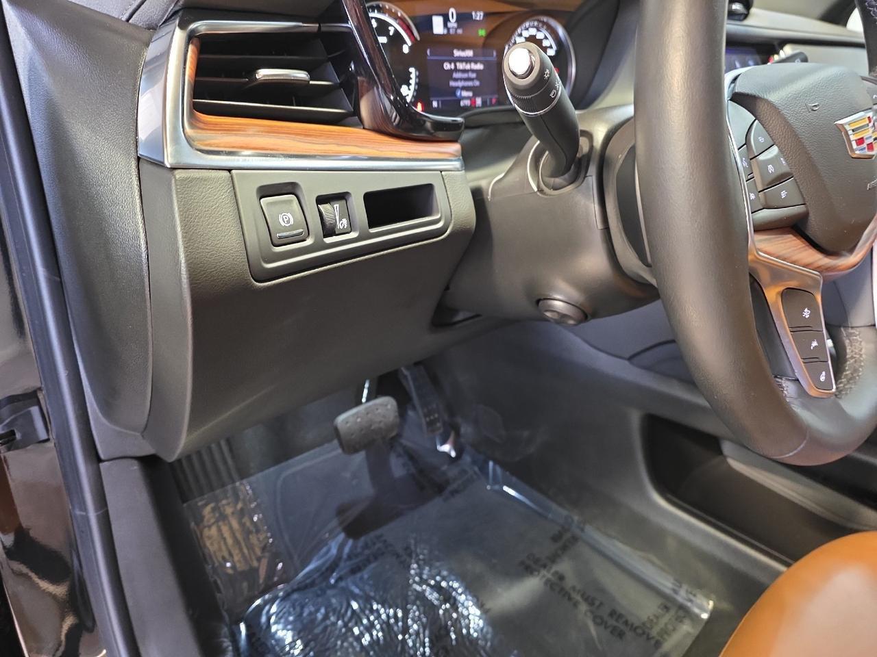 2024 Cadillac XT5 AWD Premium Luxury Sand Lake NY