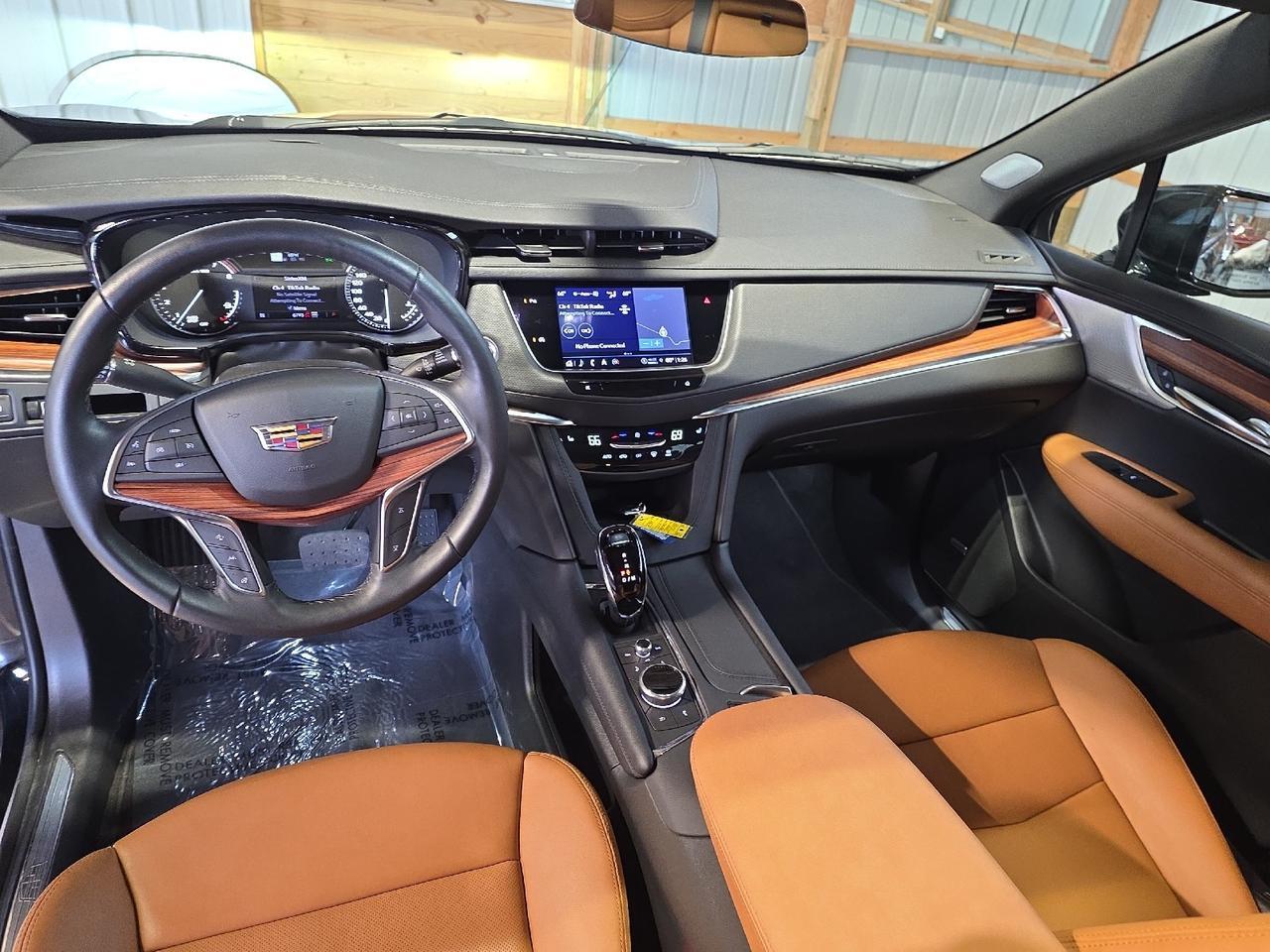 2024 Cadillac XT5 AWD Premium Luxury Sand Lake NY