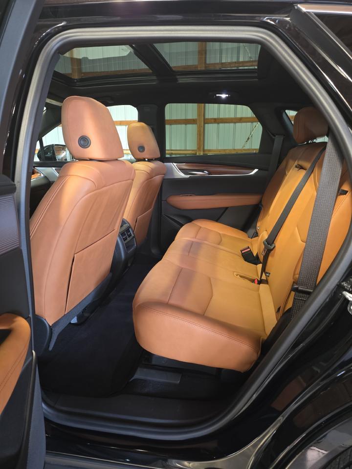 2024 Cadillac XT5 AWD Premium Luxury Sand Lake NY