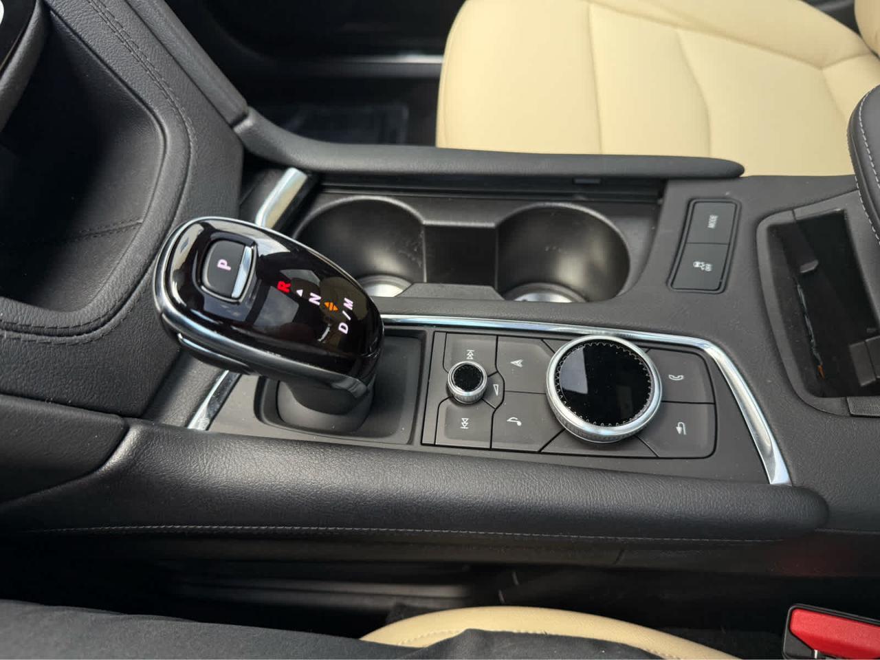 2024 Cadillac XT5 AWD Premium Luxury Woburn MA