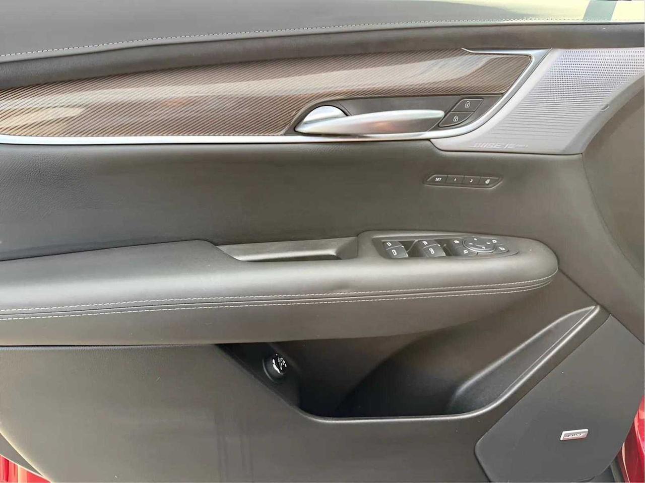 2024 Cadillac XT5 AWD Premium Luxury Woburn MA