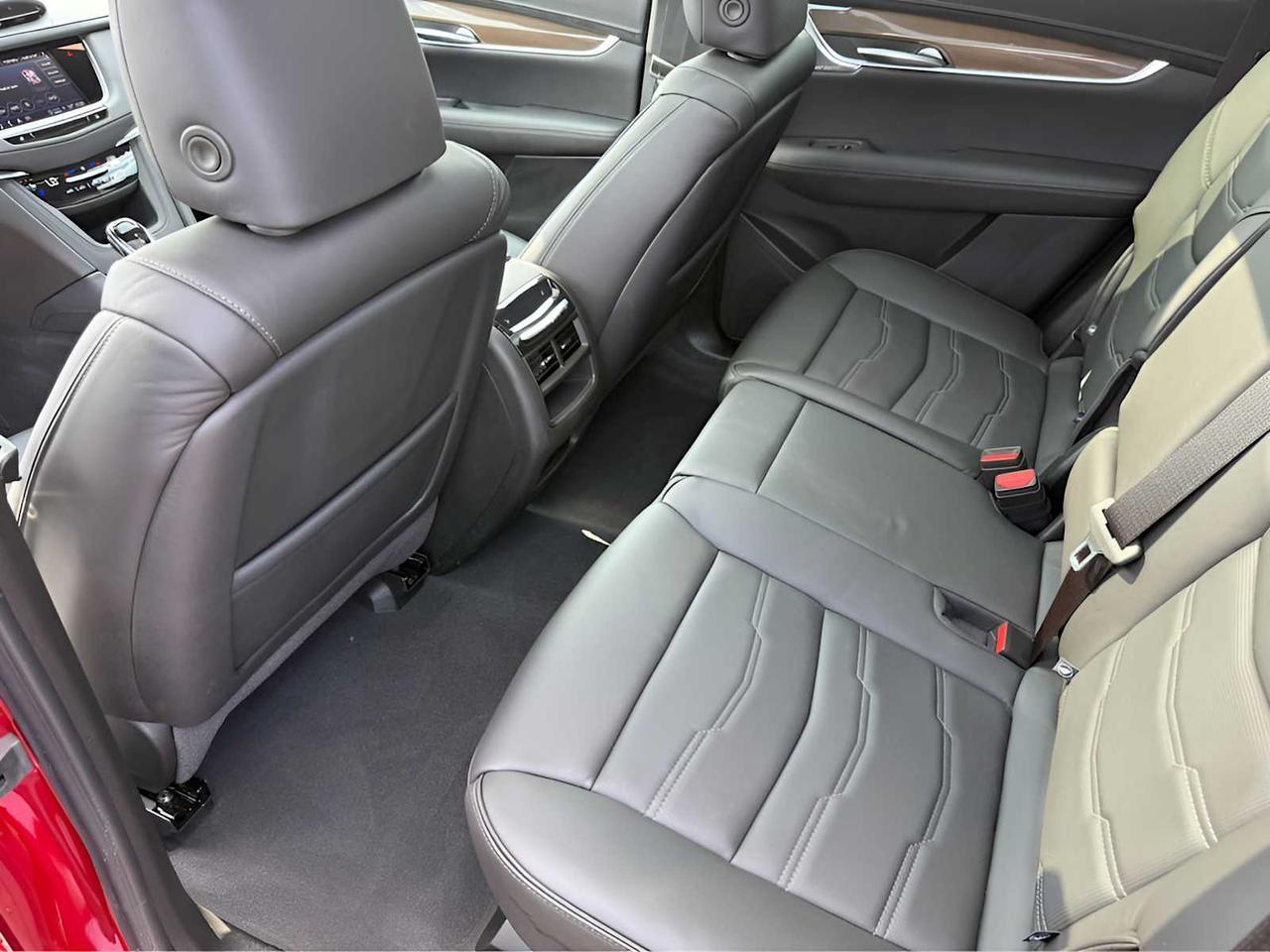 2024 Cadillac XT5 AWD Premium Luxury Woburn MA