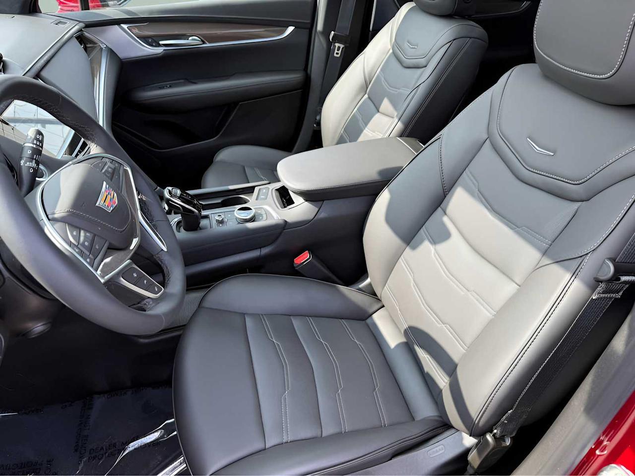 2024 Cadillac XT5 AWD Premium Luxury Woburn MA