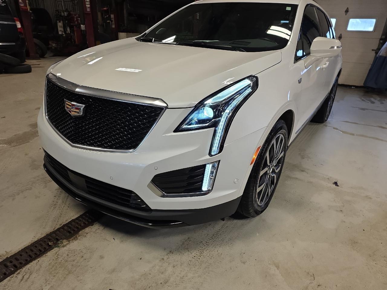 2024 Cadillac XT5 AWD Sport Sand Lake NY