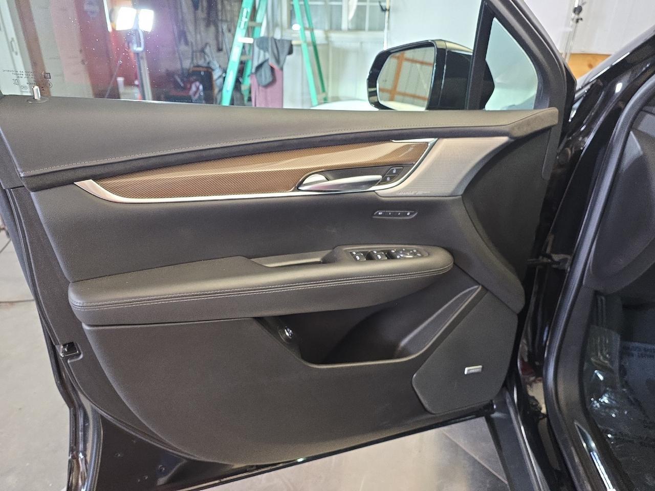 2024 Cadillac XT5 AWD Sport Sand Lake NY